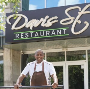 Davis Street - Houston, TX - Best New American Restaurant in MacGregor, Houston, TX