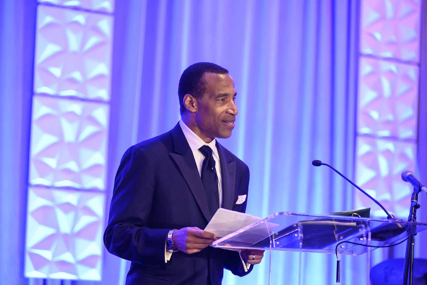 2025 SHB Emcee Len Cannon